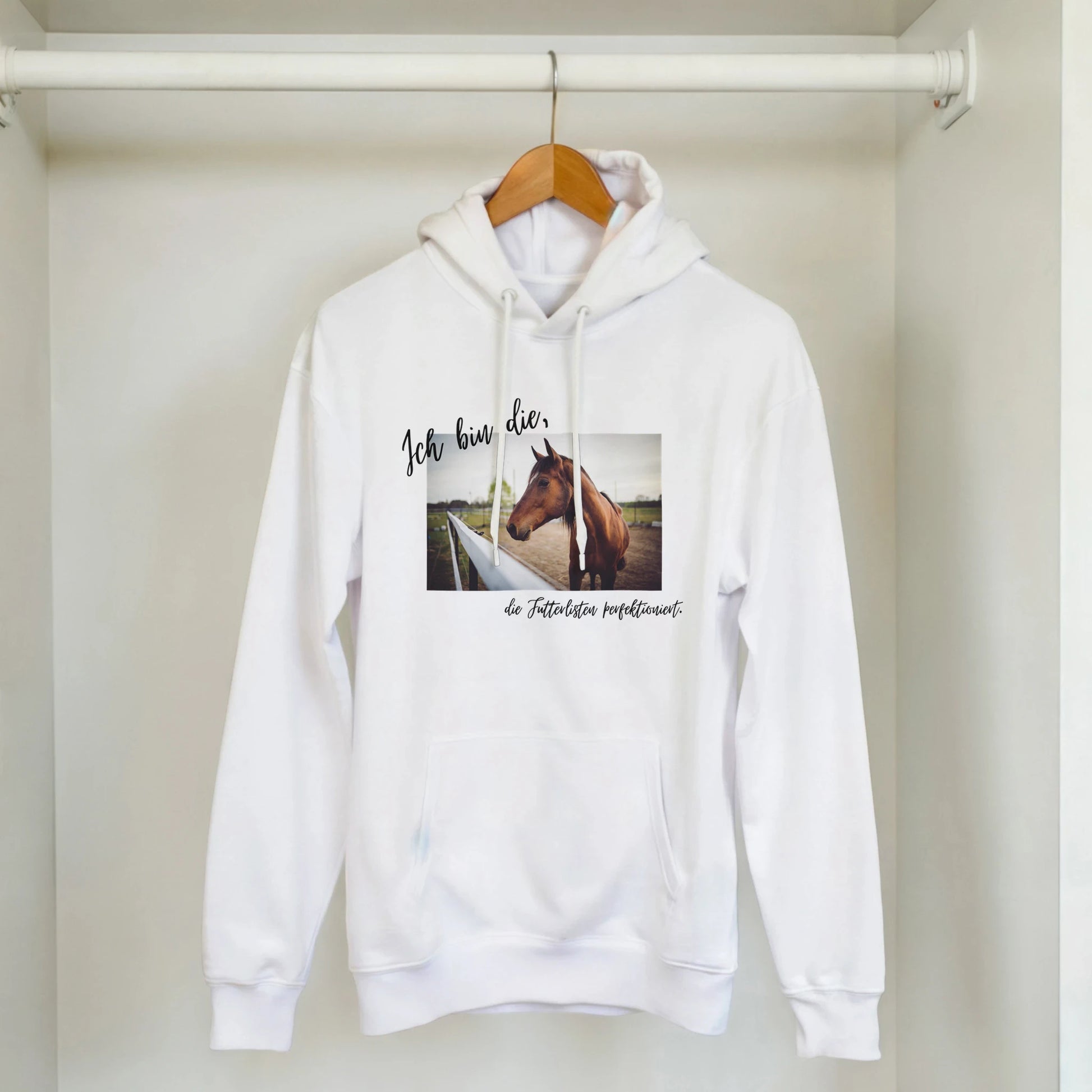 84f50833-f5ec-49d0-90f4-f78d2e7657c7